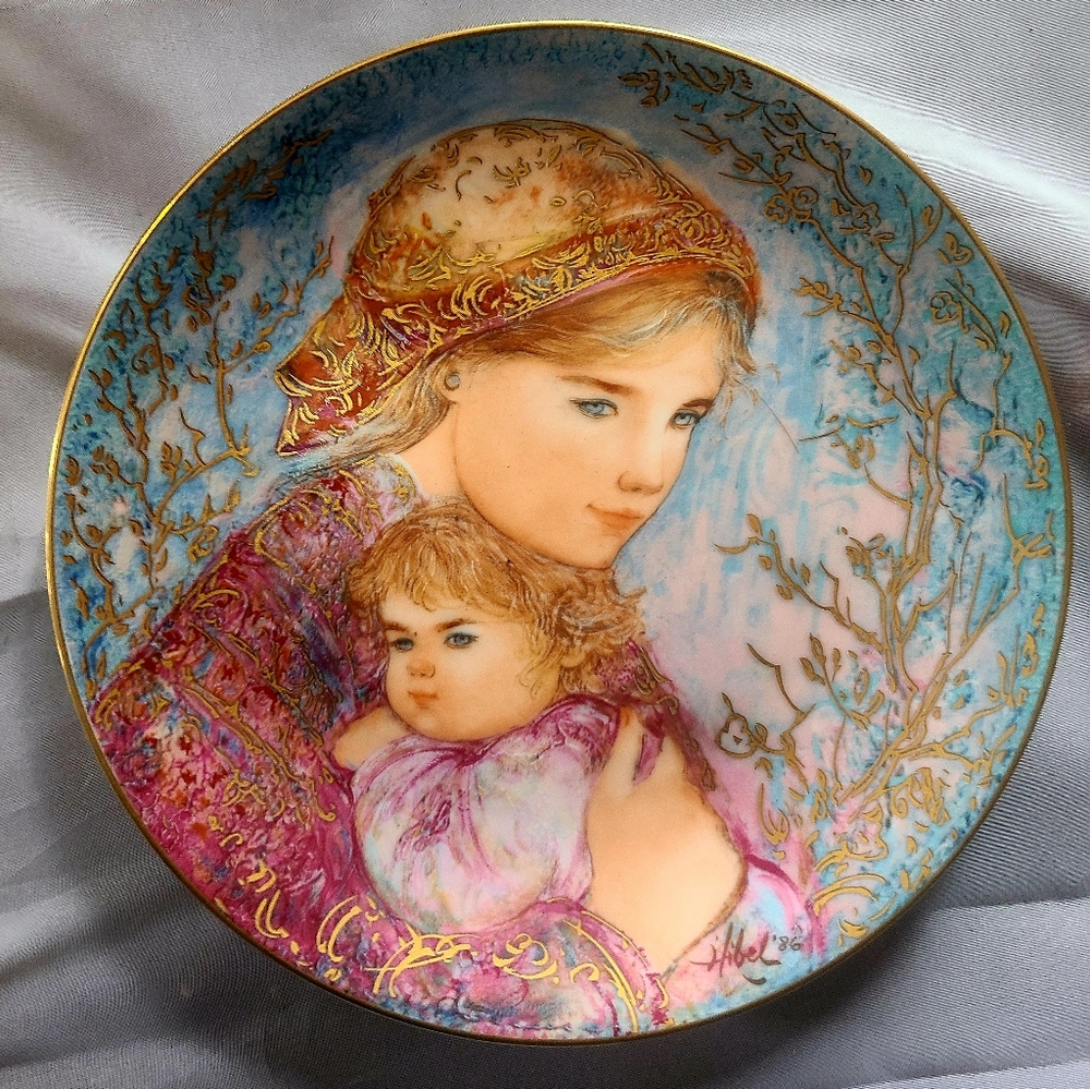 Edna Hibel Mother's Day Collection 1984-1988